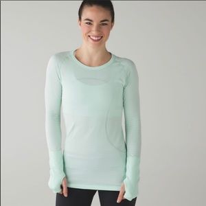 Swiftly Tech Long Sleeve Crew: Heathered Sea Mist